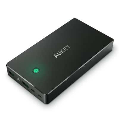 Batería portátil Aukey 20000
