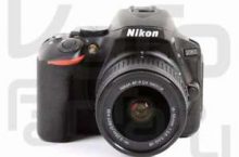 Nikon D5600 Digital SLR Camera + AF-P DX Nikkor 18-55mm f/3.5-5.6G VR por 409,99 €