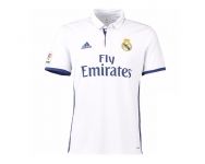 Prepárate para el Clásico: Camiseta del Real Madrid 2016/17 con el 40% de descuento.